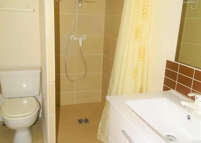 Bailli De Suffren - A Arcachon, Proche Et Commerces Mae-8504